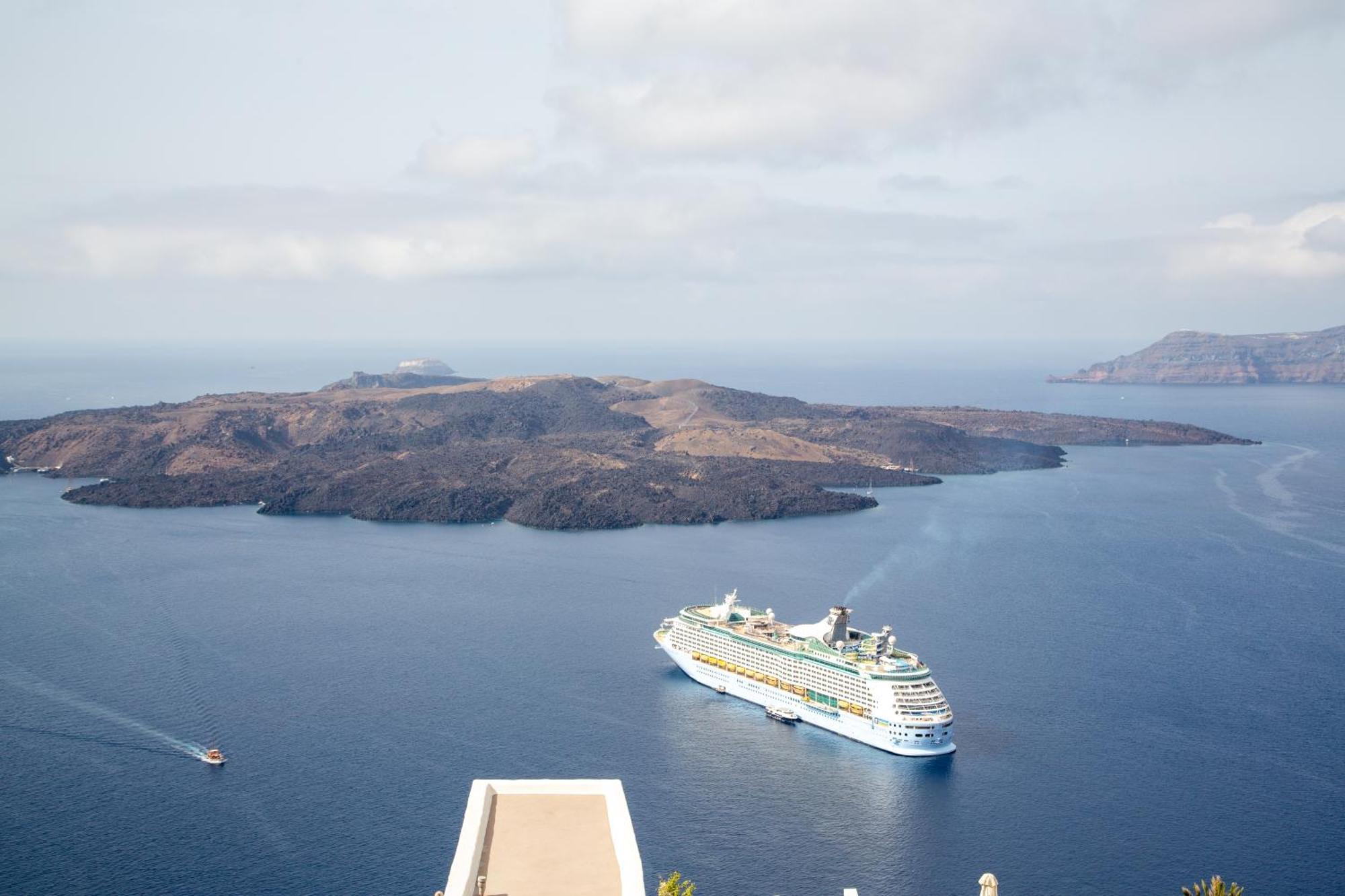 Pantelia Suites Fira  Dış mekan fotoğraf