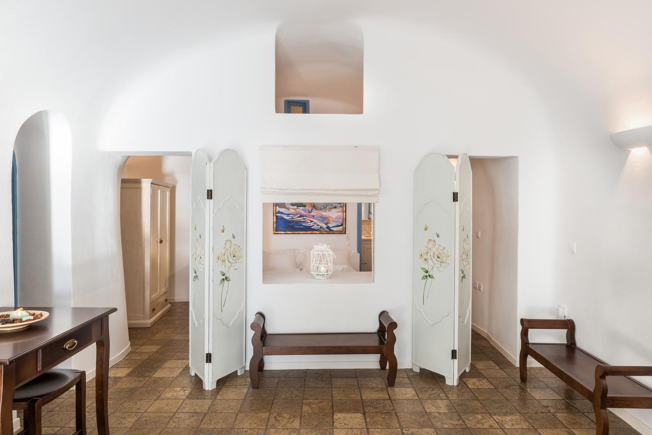 Pantelia Suites Fira  Dış mekan fotoğraf